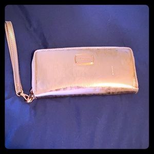 MICHAEL MICHAEL KORS Logo Continental Wristlet